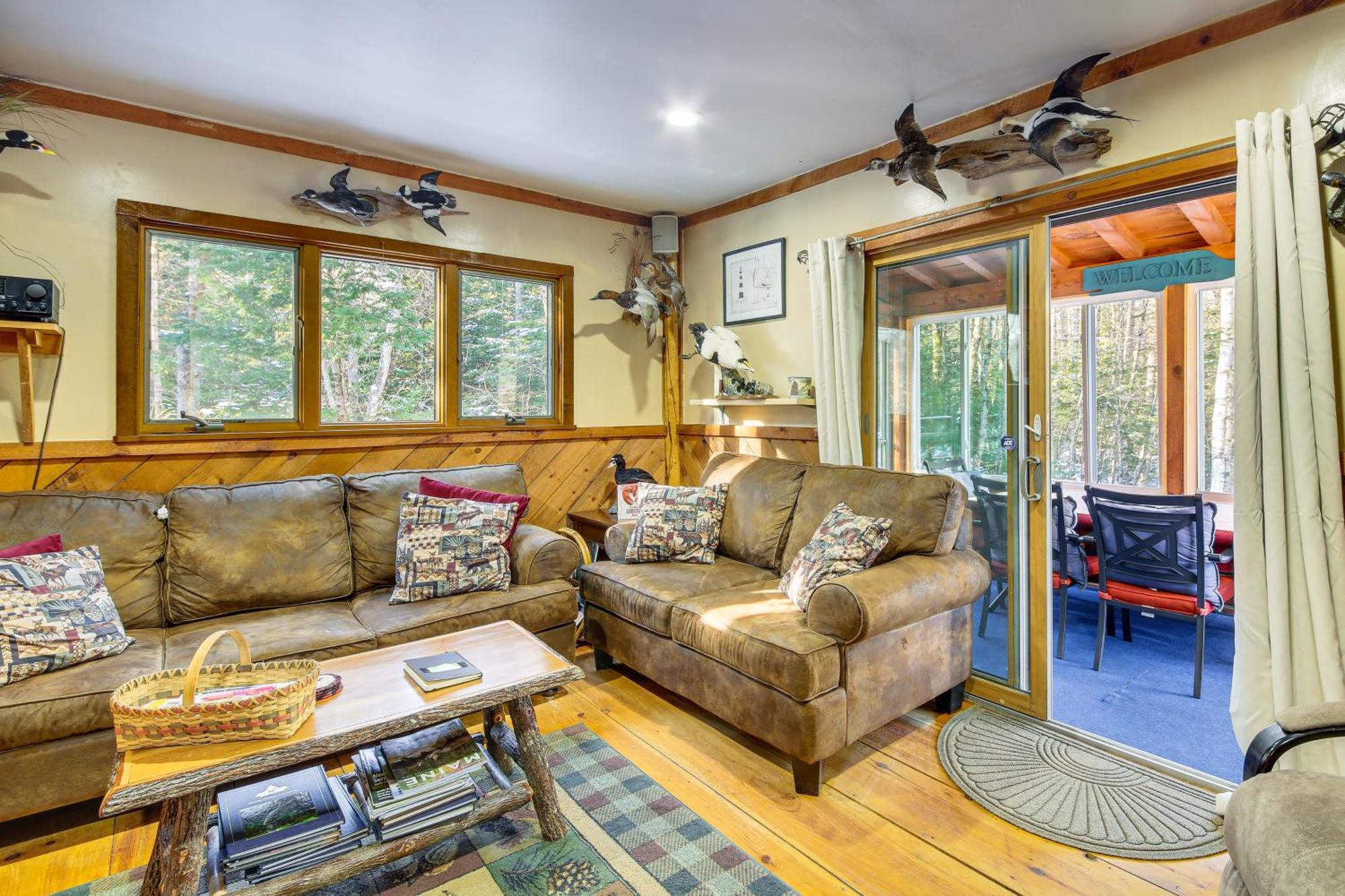 Rustic Searsport Cabin Loft And Sunroom On 10 Acres Esterno foto